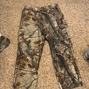Cabela’s RealTree Cargo Pants
